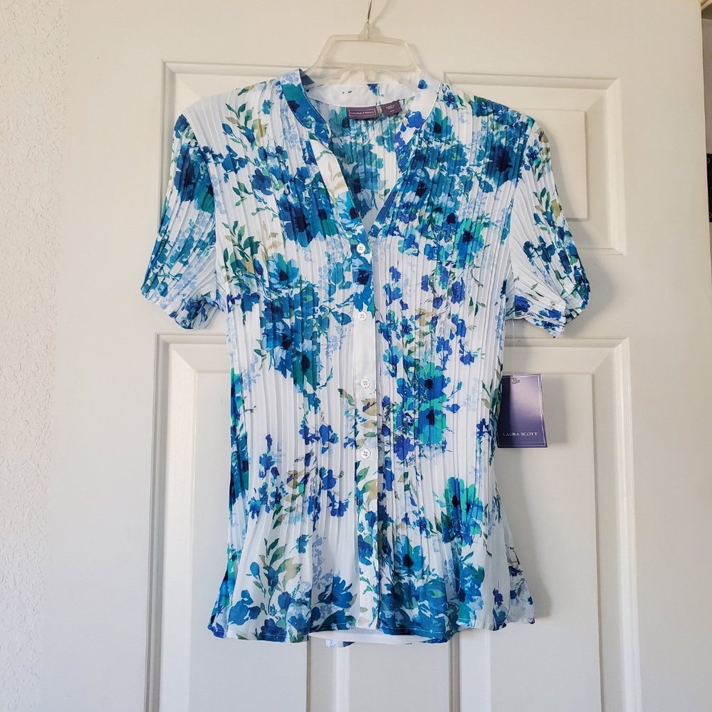 Laura Scott Blue White Pleated Floral Short Sleeve 2 Piece Blouse Top Medium NEW